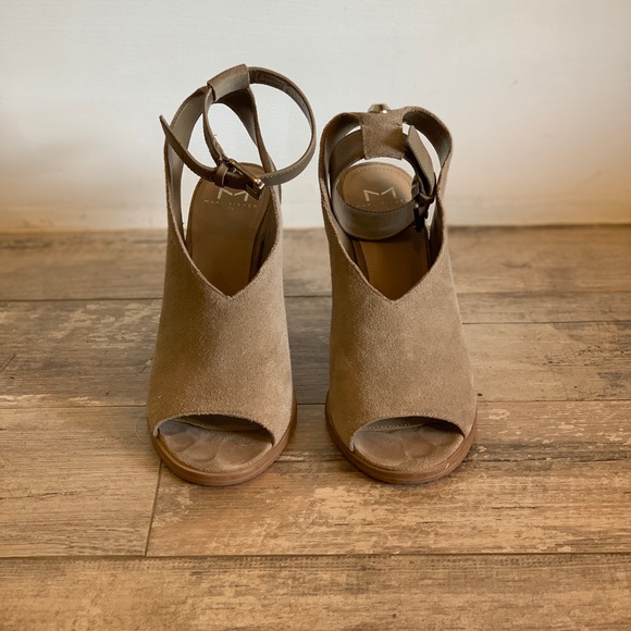 Marc Fisher Ankle Strap Sandals - Picture 1 of 4